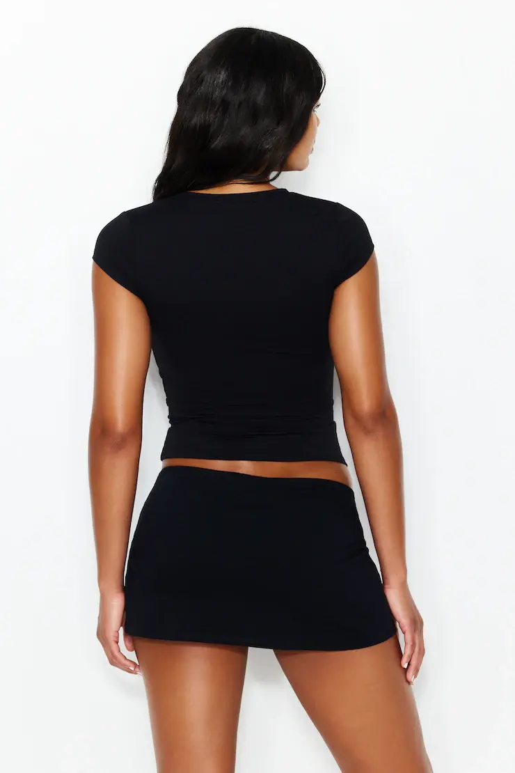 Sleek Crewneck T-Shirt - Image 4